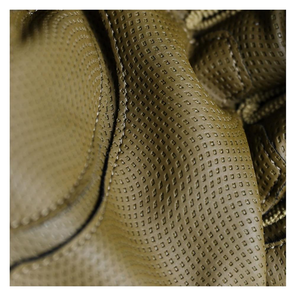 Product Image 4 - Zoom Out